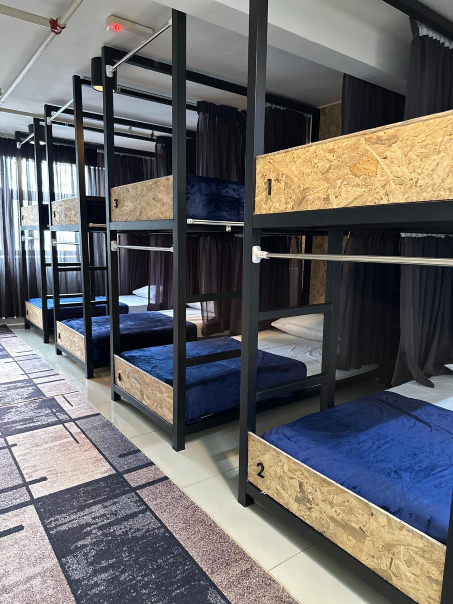 Mix Hostel Kl By Chillout Hostel Petaling Jaya Exterior photo