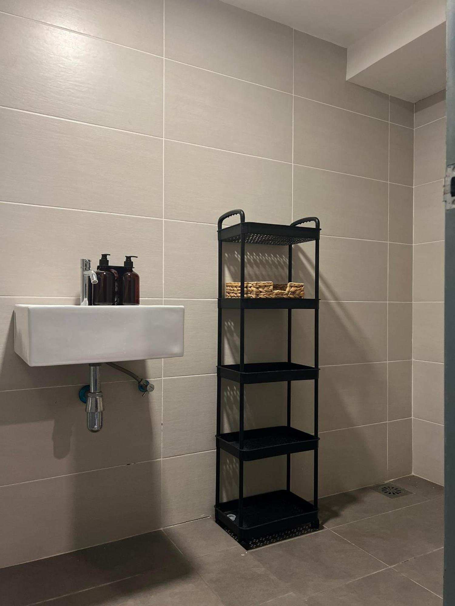 Mix Hostel Kl By Chillout Hostel Petaling Jaya Exterior photo